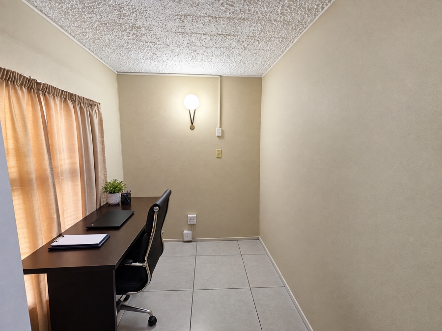 To Let 1 Bedroom Property for Rent in Stirling Eastern Cape